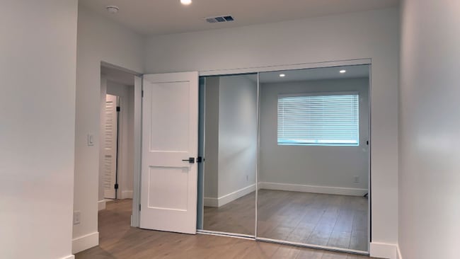 Photo - 5229 Virginia Ave Unidad 5229