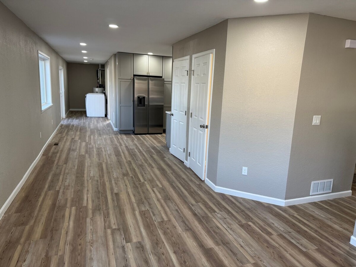 Photo - Spacious 4BR Duplex in Colorado Springs