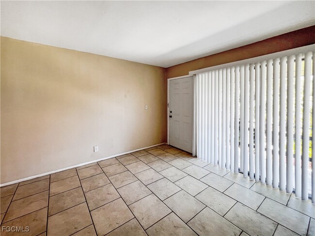 Photo - 1852 Golf View Ave Unidad 35