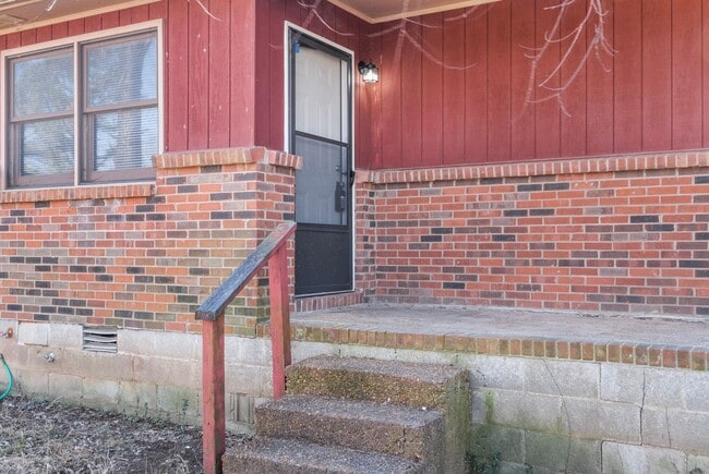Photo - Beautiful Duplex Located near Downtown Columbia!