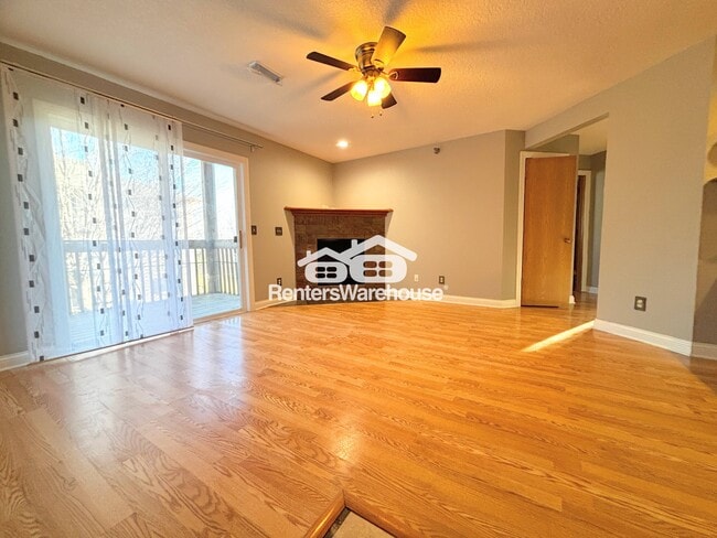 Photo - 10151 Sutton Pl