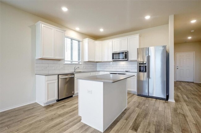 Photo - 536 Gray Hawk Ridge