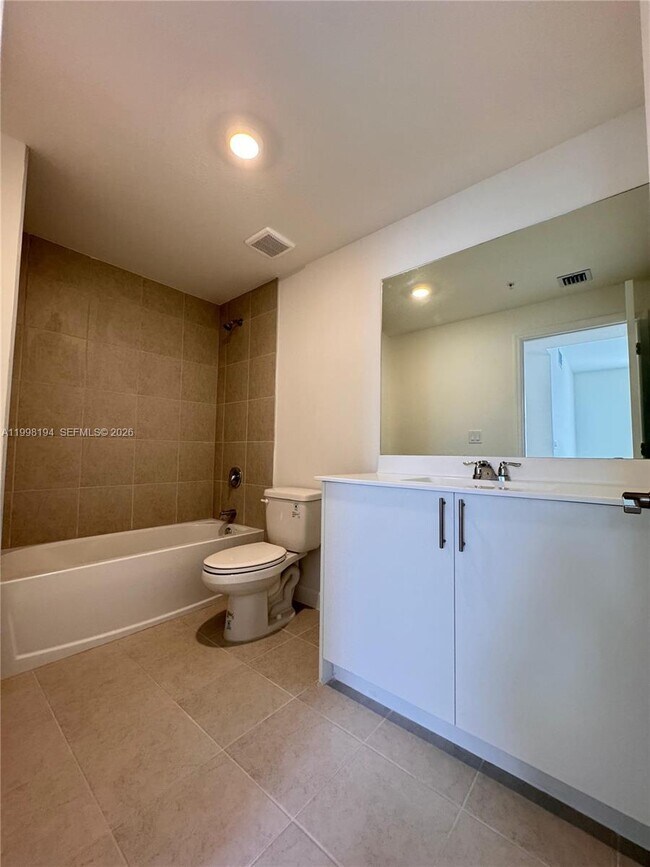 Photo - 15615 SW 280th St Unidad 5