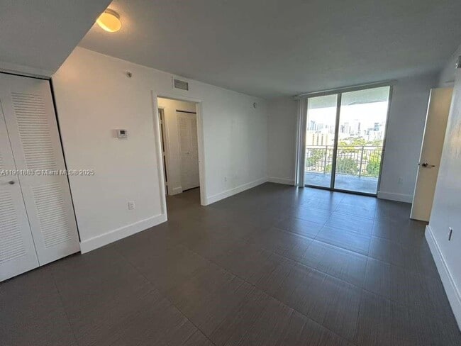 Photo - 219 NW 12th Ave Unit 1002