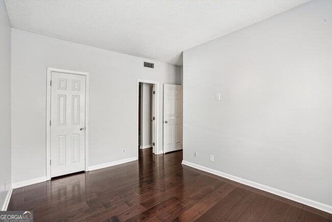 Photo - 709 Ivy Green Ln SE Condo