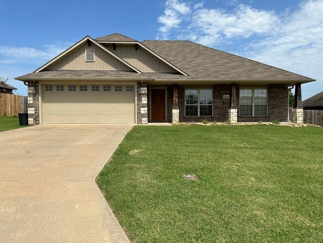 Beautiful Living: 3 Bed, 2 Bath Home with ... - Beautiful Living: 3 Bed, 2 Bath Home with ...