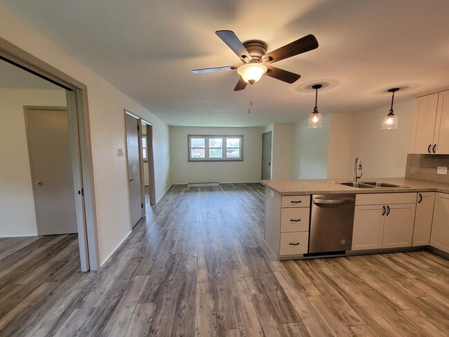 Photo - 190 Carbaugh Dr Unit 2