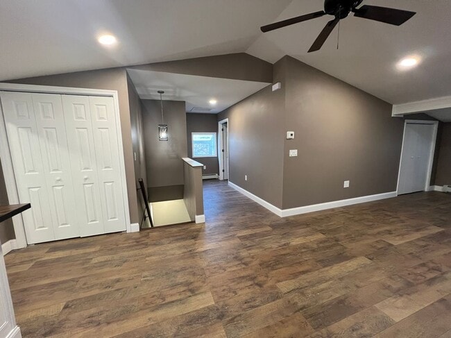 Photo - 3790 Redbud Dr