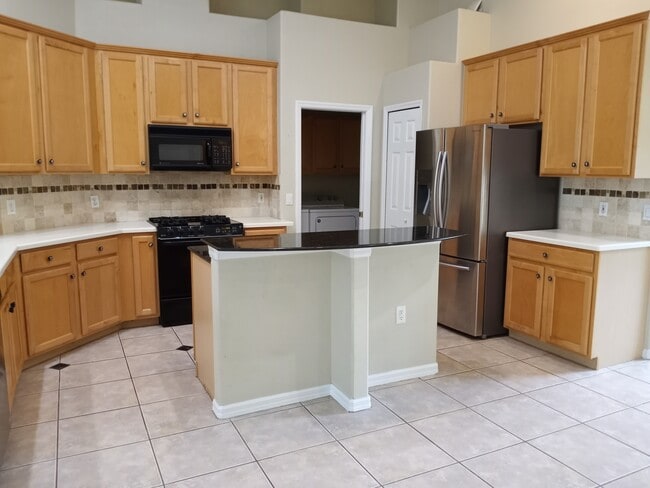 Photo - 6506 Waters Edge Way