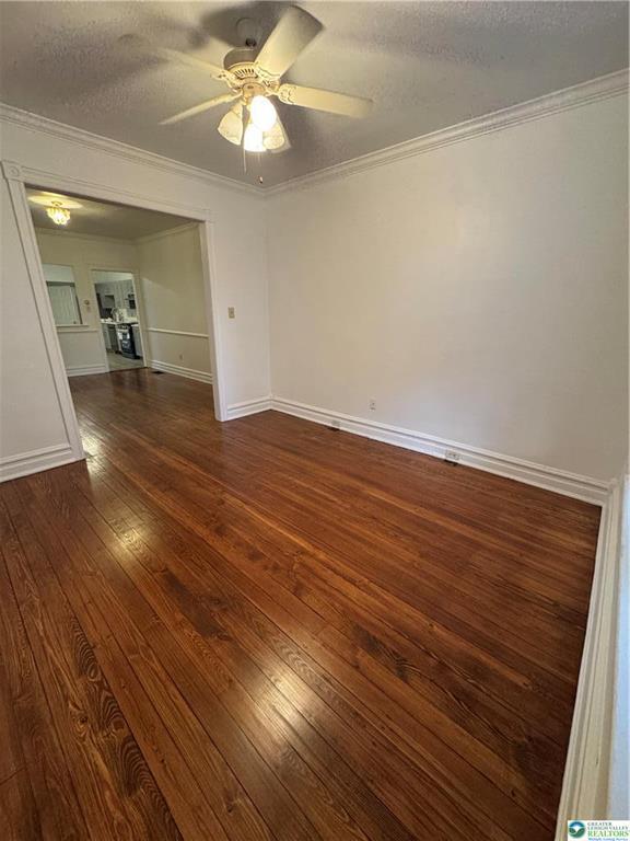 Photo - 915 Washington St