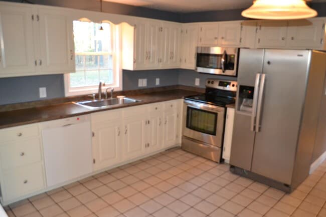 Photo - 10 Madden Rd