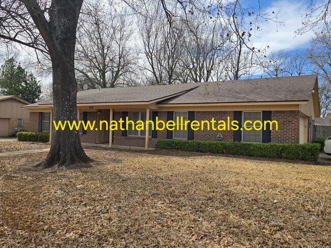 Building Photo - 610 Wilburn Dr