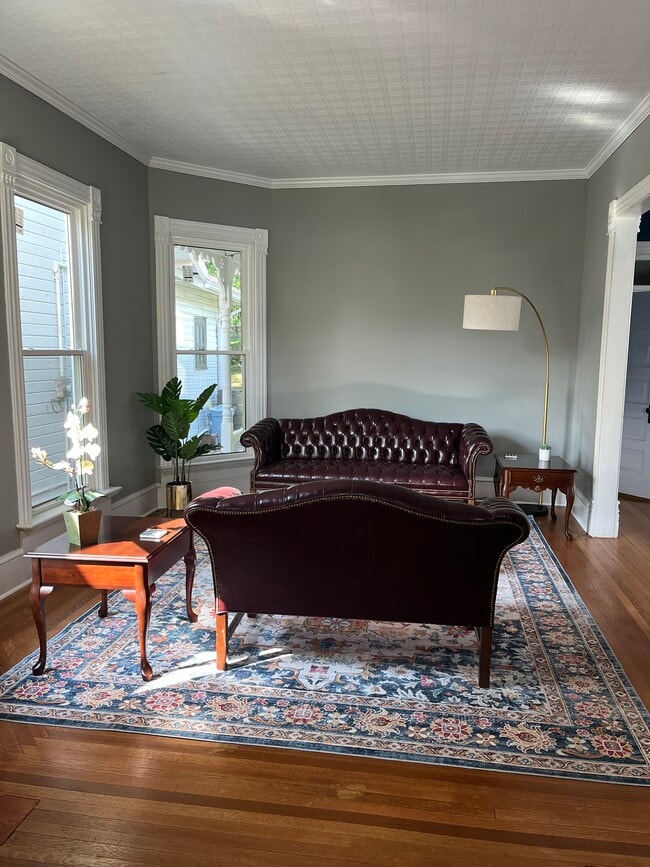 Photo - 819 Avenue D