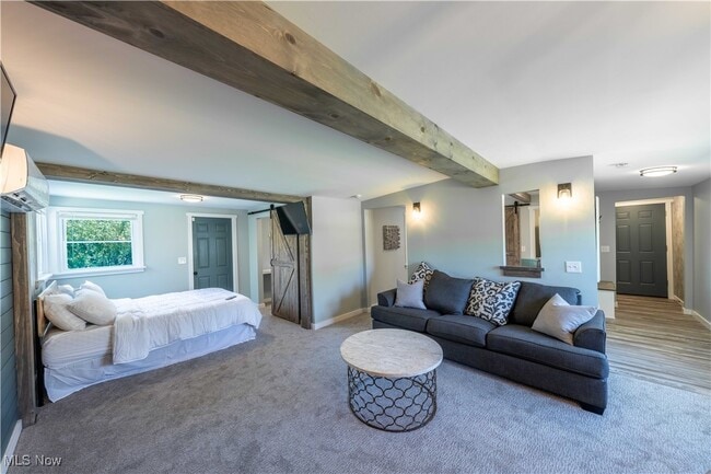 Photo - 99 Smith St Unit B