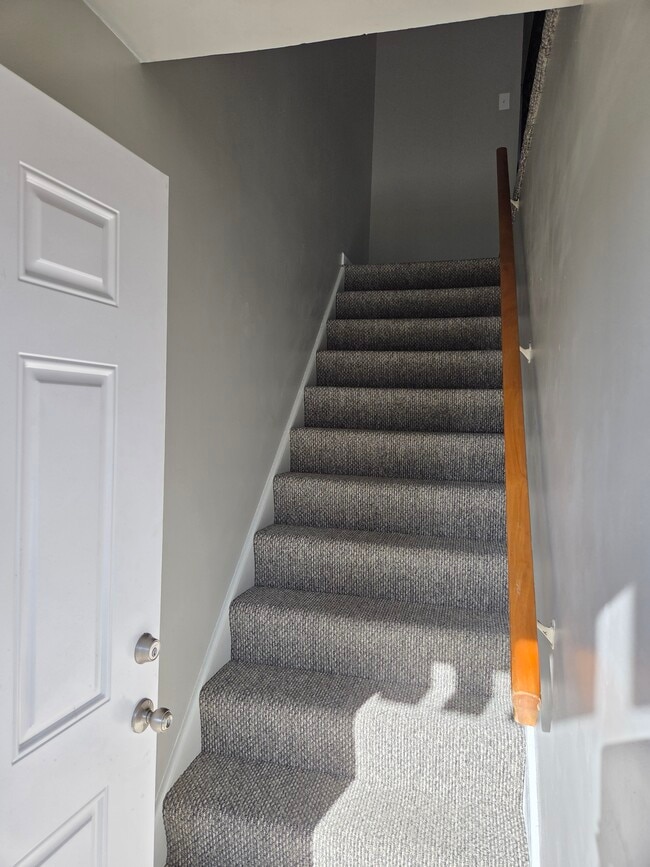 Photo - 5526 Humbert Rd