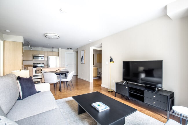 215 10th Ave E Unit SI ID2029A