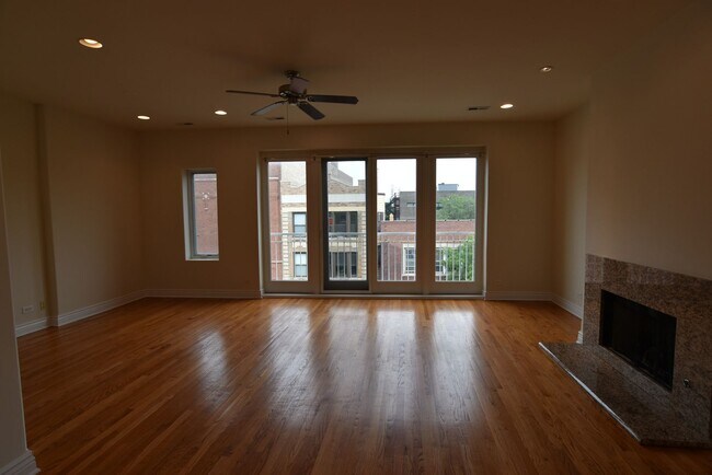 Photo - 5140 N Clark St Unit 2