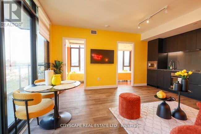 Photo - 86 Dundas St E Unit 302