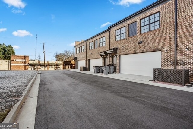 Photo - 905 Willingham Dr Unit 23