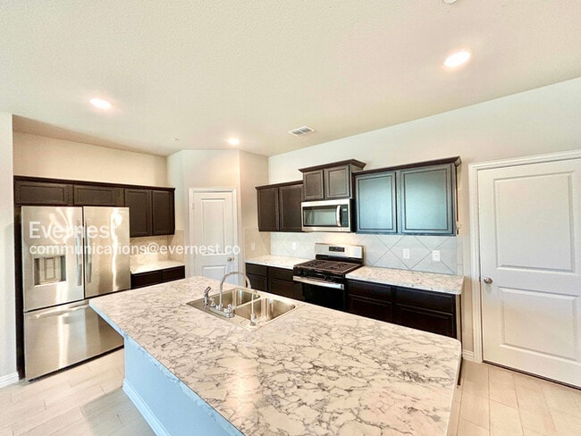 Photo - 3030 Willow Wood Ct