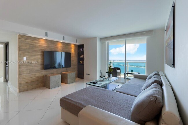 2101 Brickell Ave Unit 2706