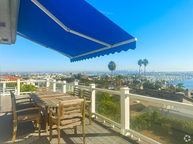 Building Photo - Gorgeous Ocean, City, and Harbor View Home