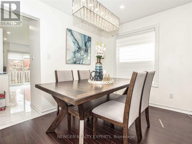 Photo - 134 Muirland Crescent