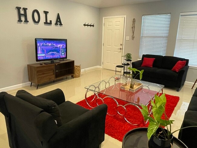 Photo - 6251 Camelot Dr