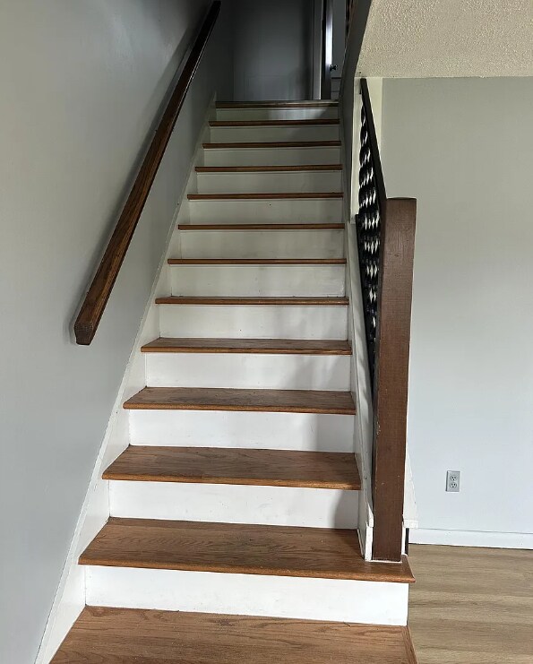 Photo - 9536 Aboite Center Rd