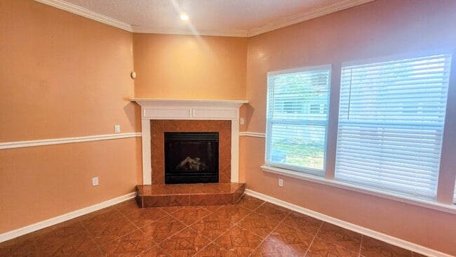 Photo - Spacious 4-bedroom, 3-bath home in desirab...