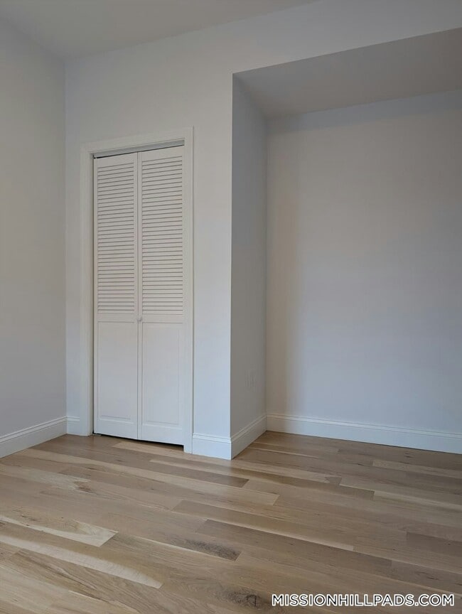 Photo - 38 Regent St Unit 2