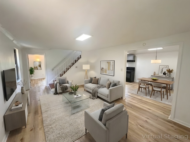 Building Photo - 4bed/2bath Single Family Home in Penn Hills