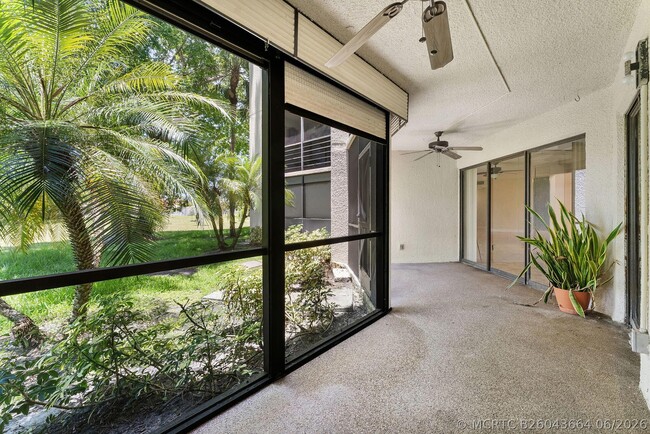 5800 Camino Del Sol Unit 102