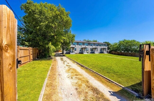 Photo - 245 Deerwood Dr Unit 245