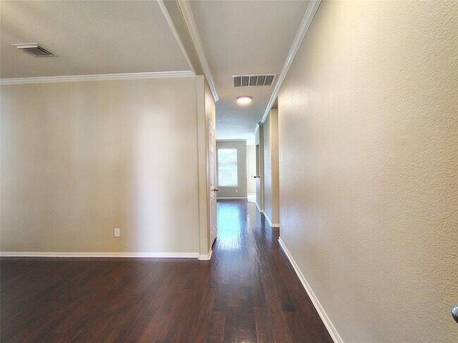 Photo - 6334 Richland Hills Dr