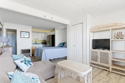 Photo - 3010 Philadelphia Ave