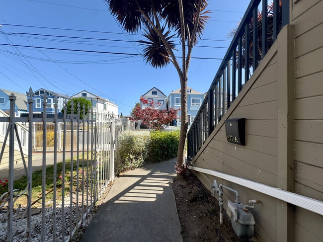 Photo - 827 30th St Unidad A