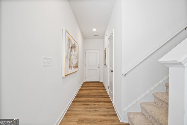 Photo - 1001 Homestead Dr