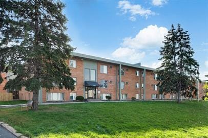 Phalen Village - Phalen Village Apartments