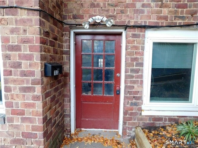 512 Townsend Ave Unit LL