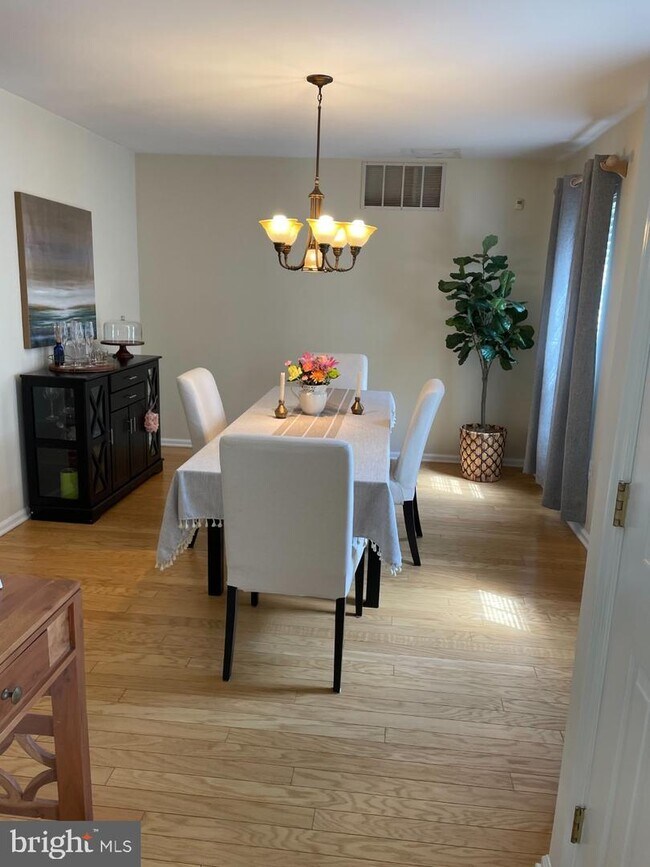 301 Deer Run Ct