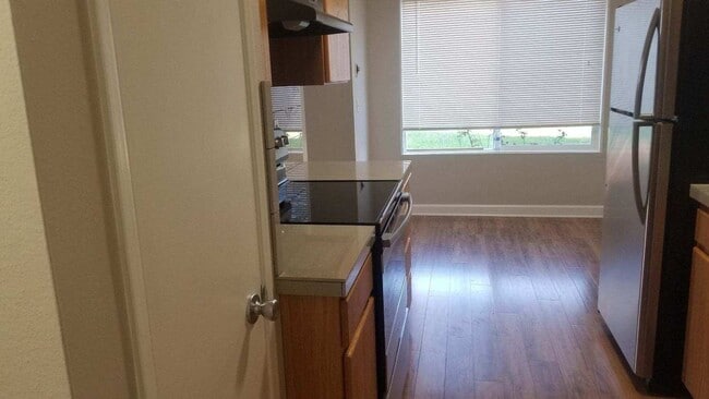 Photo - District 550