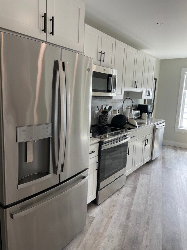 Photo - 206 Old Colony Ave Condo