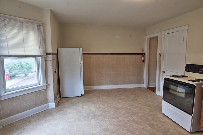 Photo - 1103 South St Unit #2