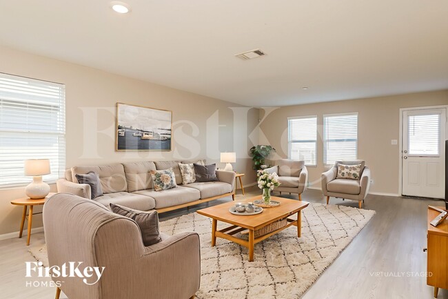 Photo - 3921 Far Horizon