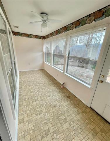 Photo - 621 Tulane Dr