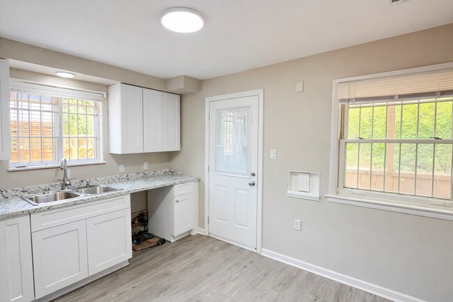 Photo - 5280 Alter Rd