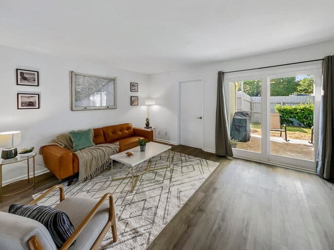 686 Buckhall Ct Unit SI ID1639359P