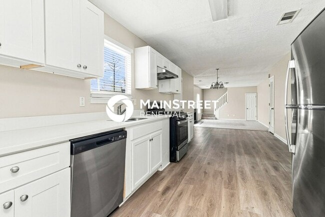 4 Bedroom Pet-Friendly Home in Atlanta, GA with Main Street Renewal