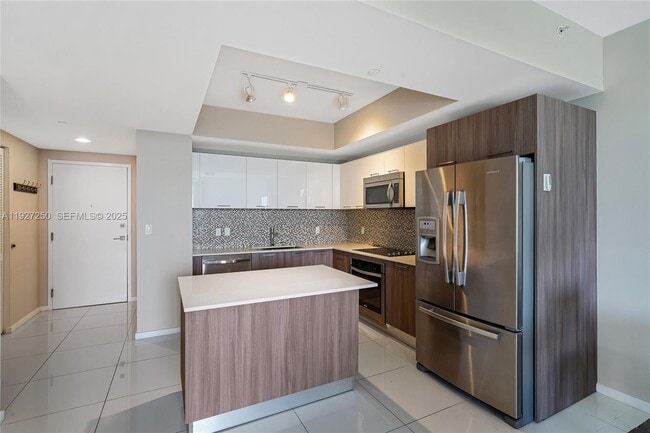 Photo - 5300 Paseo Blvd Unit 1910